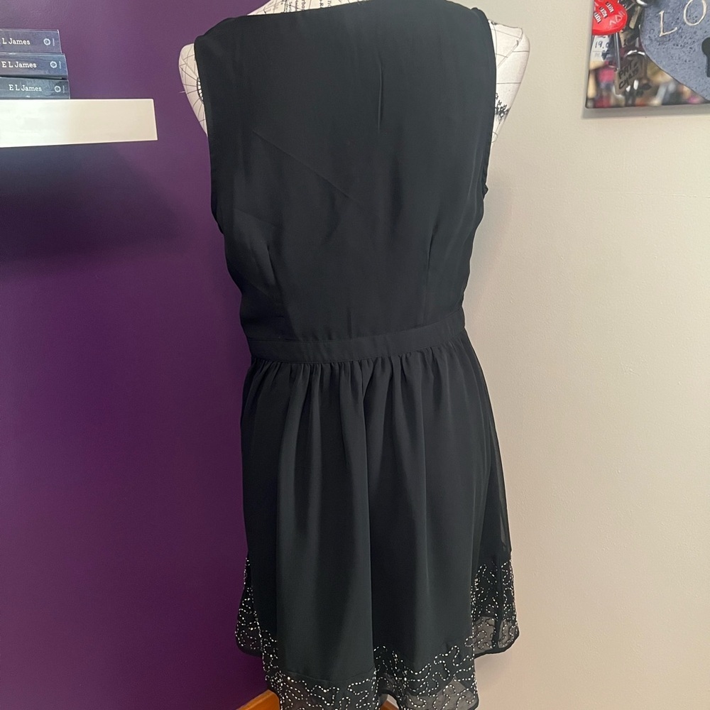 Anerican Eagle Sleeveless Little Black Dress - Picture 7 of 9